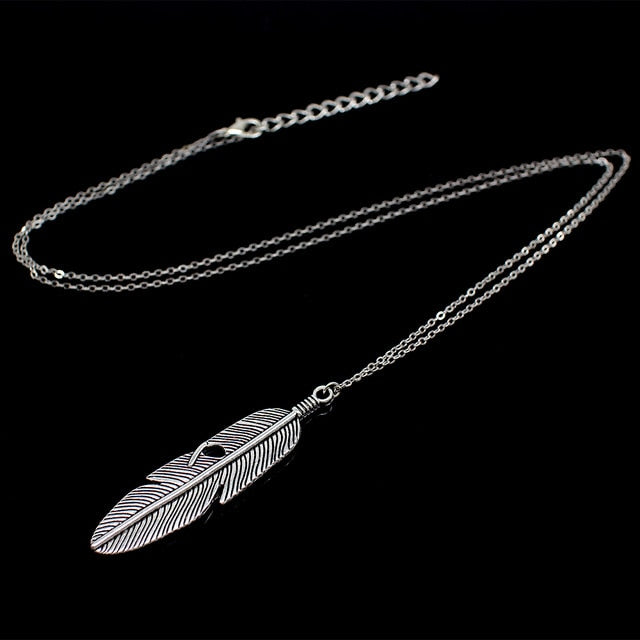 Simple Classic pendant Necklace Feather Necklace Long Sweater Chain Statement Jewelry choker Necklace for Women leaf Chocker