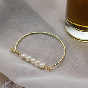 HUANZHI 2019 New Baroque Irregular Imitation Pearls Gold Metal Link Chain Bracelets for Women Girl Summer Party Jewelry