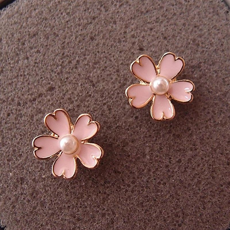 Wholesale Imitation Pearl Pink Flower Stud Earrings for Womenn Fashion Jewelry Cute Romantic Enamel Statement Earings Oorbellen