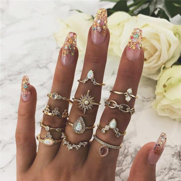 15 Pcs/set Women Fashion Rings Hearts Fatima Hands Virgin Mary Cross Leaf Hollow Geometric Crystal Ring Set Wedding Jewelry