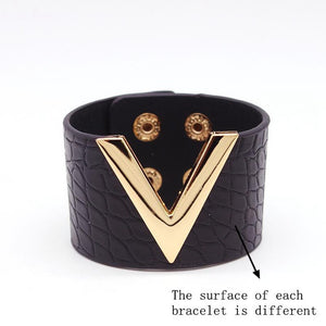 D&D Fashion Leopard Charm Leather Bracelets For Women Simple All-Match OL V Word Wide Cuff Bracelet Femme 2019 New Hand Jewelry