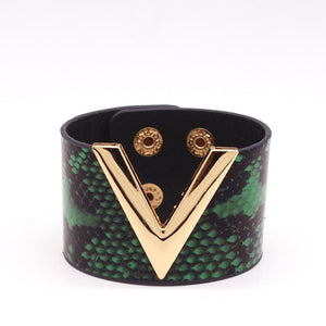 D&D Fashion Leopard Charm Leather Bracelets For Women Simple All-Match OL V Word Wide Cuff Bracelet Femme 2019 New Hand Jewelry