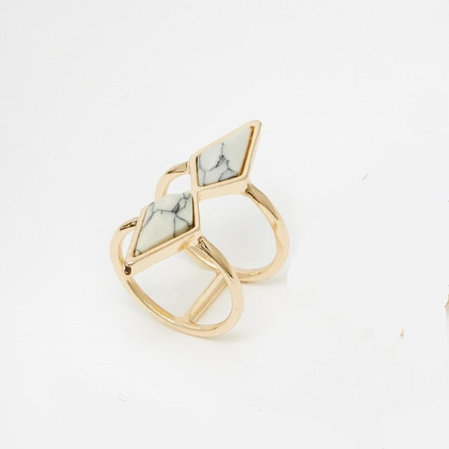 HUANZHI 2019 Retro Geometric Irregular Natural Stone Spar Gold Metal Marble Ring Finger Rings for Women Girl Party Exotic Gift