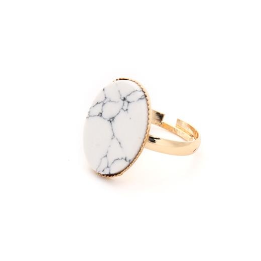 HUANZHI 2019 Retro Geometric Irregular Natural Stone Spar Gold Metal Marble Ring Finger Rings for Women Girl Party Exotic Gift