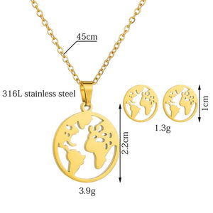 World Map Necklace Globetrotter Gold Map Pendant World Choker Map Crescent Moon Necklaces&Pendants Dainty Pendants For Women