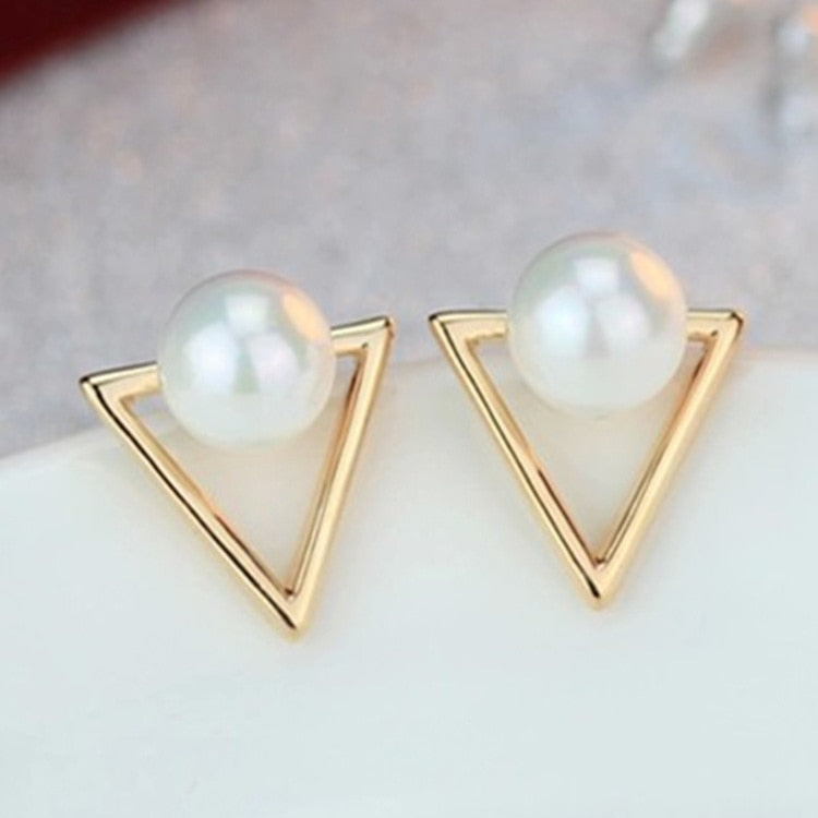 2018 Girl Simple Studs Earings Fashion Jewelry Triangle Pearl Earrings Brincos For Women Gold Perle Boucles D'oreilles Femmes