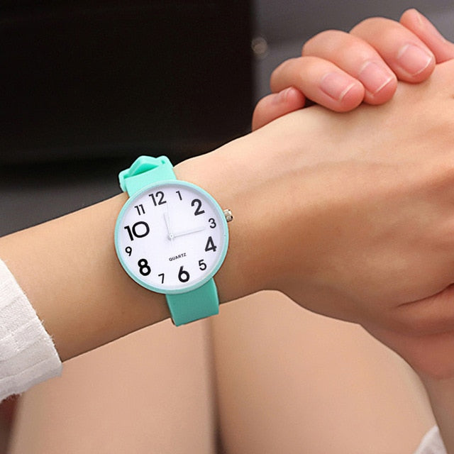 New 2019 Silicone Wrist Watch Women Watches Ladies Top Fashion Quartz Wristwatch For Woman Clock Female Hours Relog Montre Femme