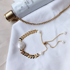 HUANZHI 2019 New Baroque Irregular Imitation Pearls Gold Metal Link Chain Bracelets for Women Girl Summer Party Jewelry